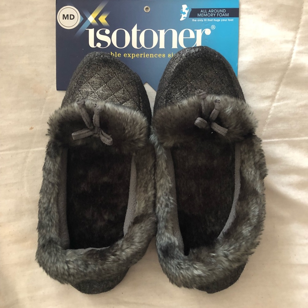 Isotoner Slippers